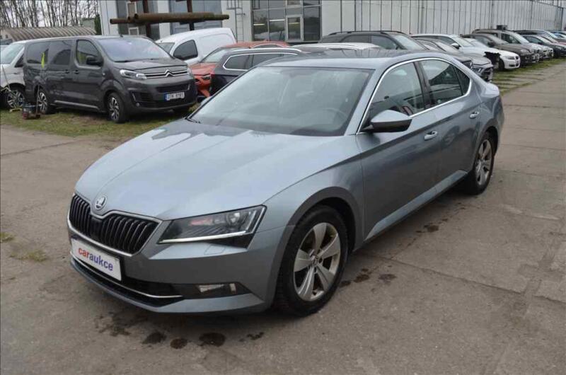 �koda Superb