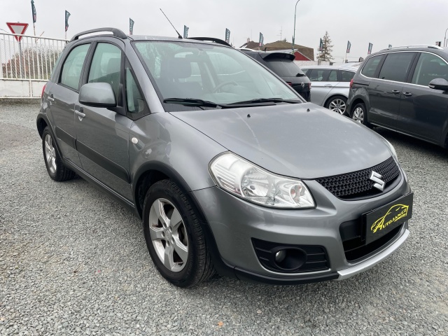 Suzuki SX4