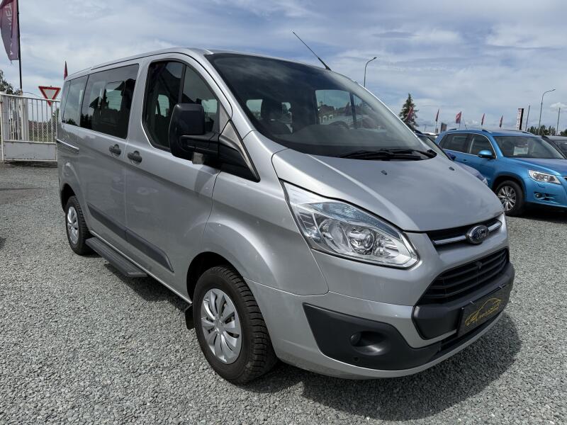 Ford Tourneo Custom