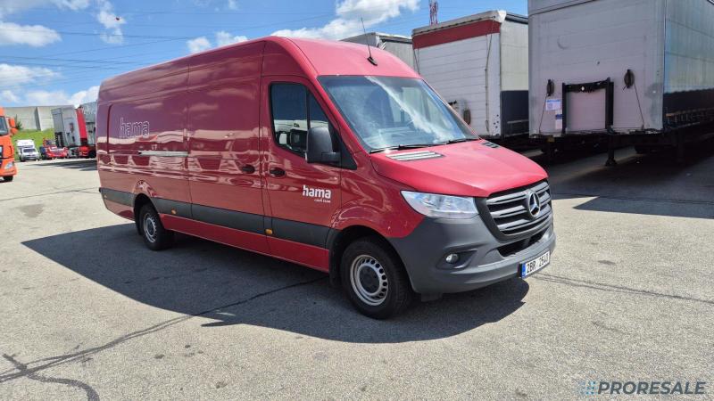 Mercedes-Benz Sprinter