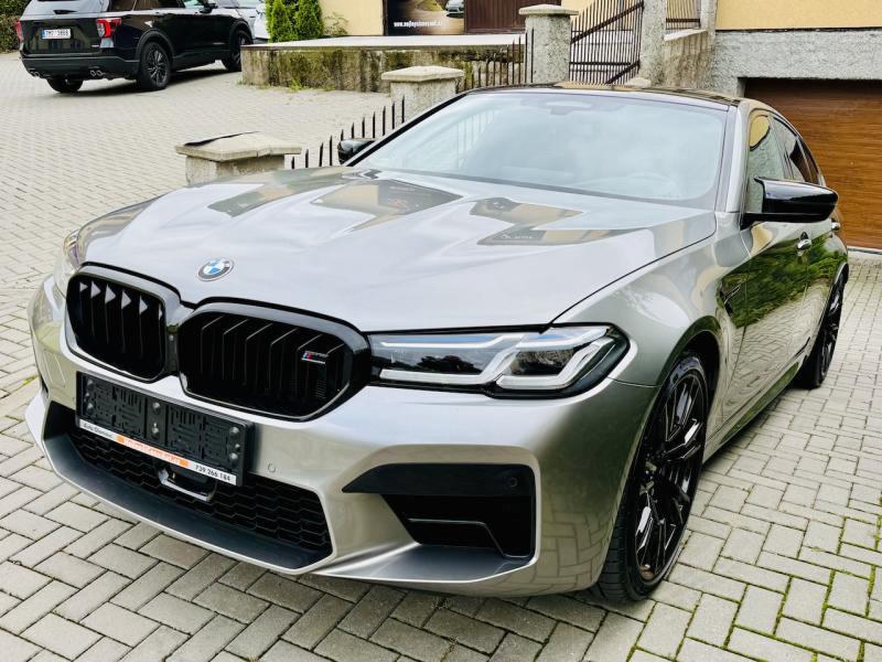 BMW M5