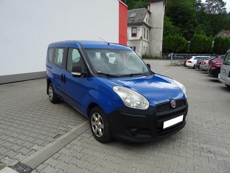Fiat Dobl�