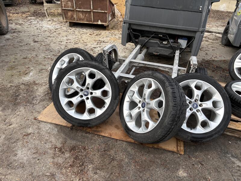 Ford - sada ALU kol