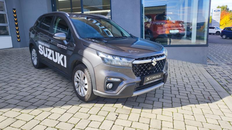 Suzuki S-Cross