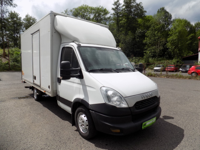 Iveco Daily 2,3 93KW SKŘÍN 4,20M HYD ČELO