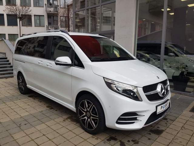 Hire Mercedes-Benz Class V