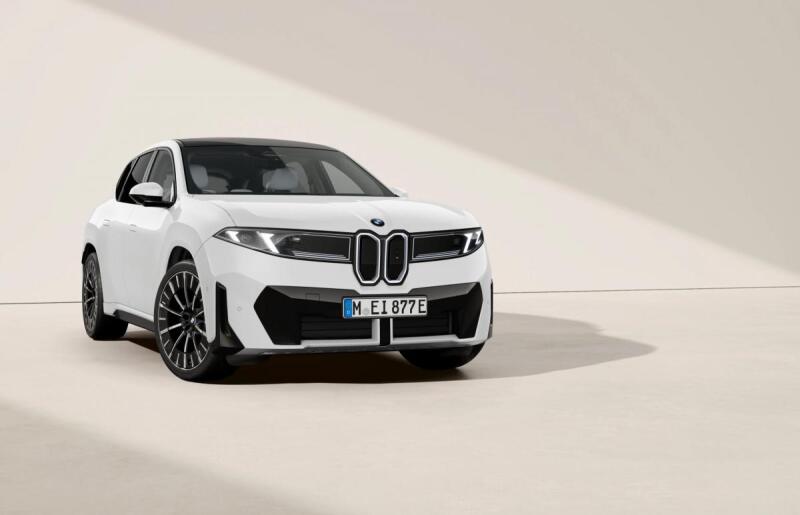 BMW iX3