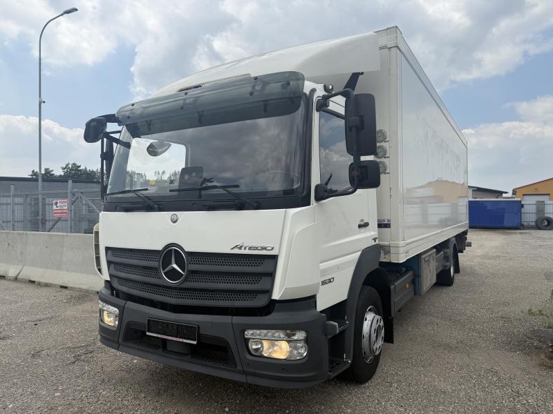 Mercedes-Benz Atego