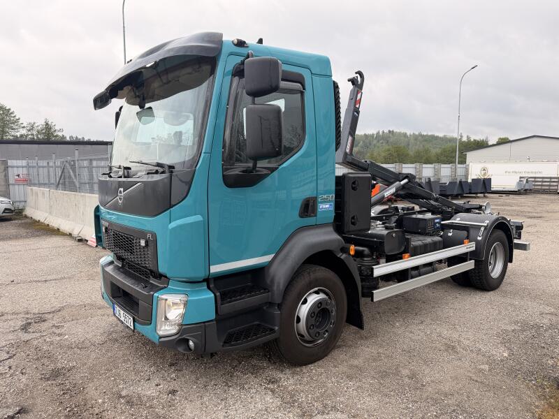 Volvo FL