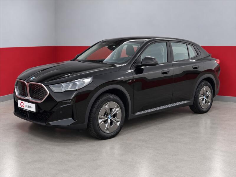 BMW iX2