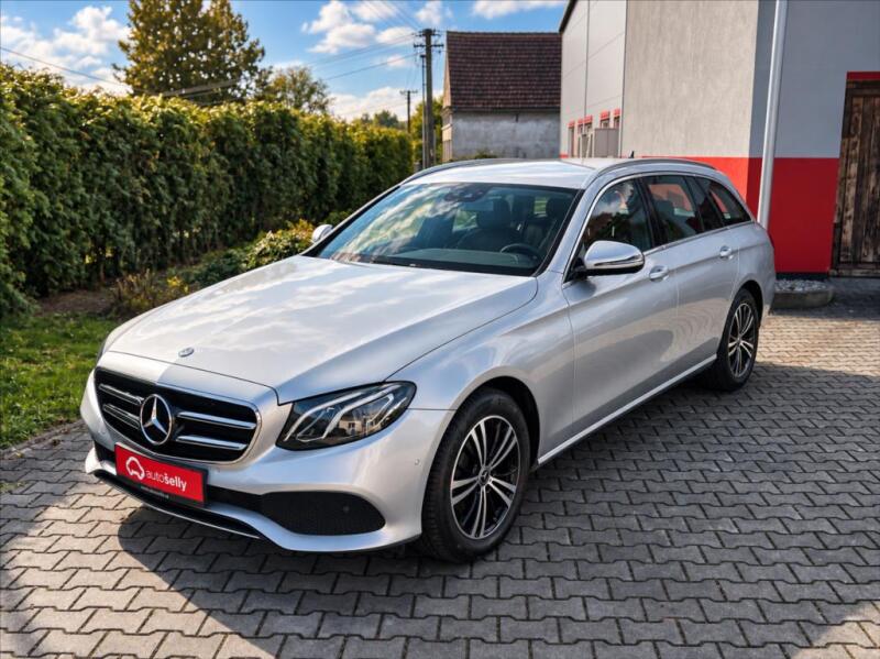 Mercedes-Benz Triedy E