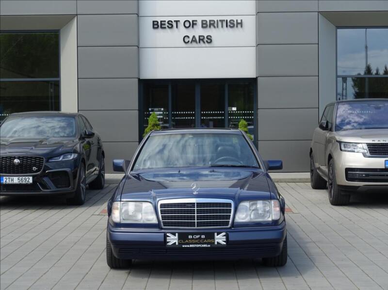 Mercedes-Benz 124