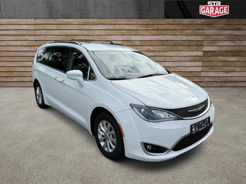 Chrysler Pacifica