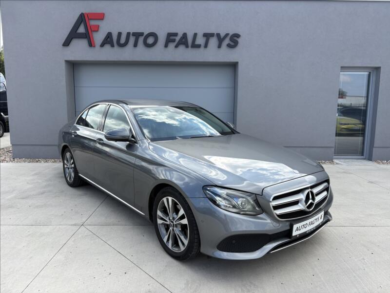 Mercedes-Benz Triedy E