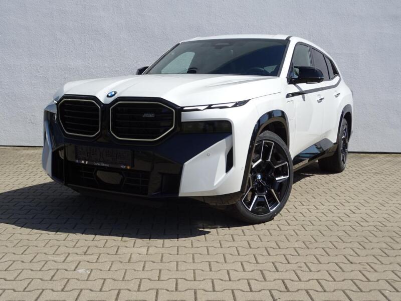 BMW XM