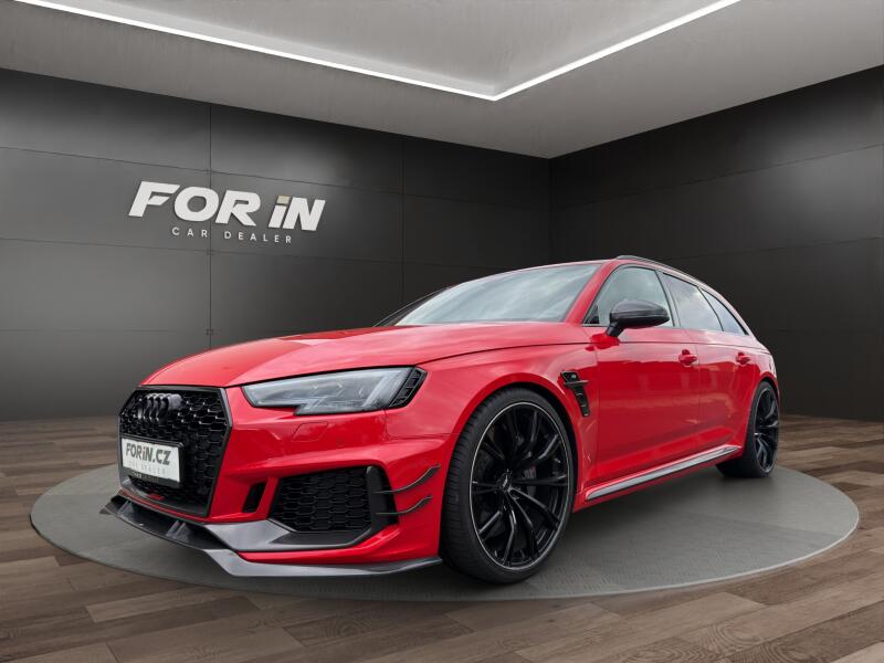 Audi RS 4