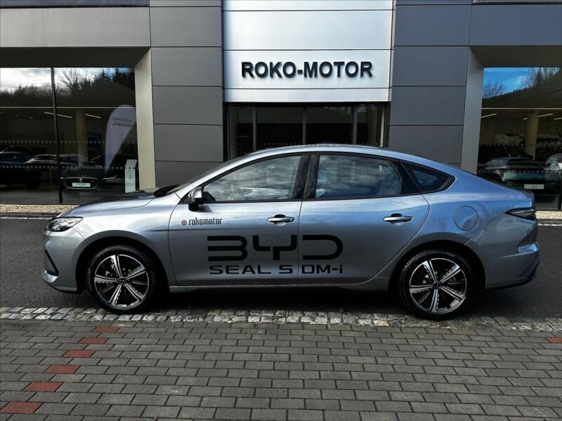 BYD Seal 5 DM-i