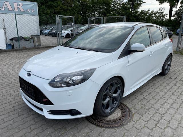 Ford Focus ST 2.0 EB 184 kW nehavar.