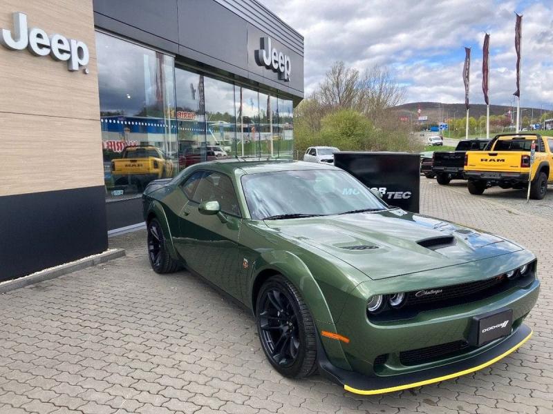 Dodge Challenger