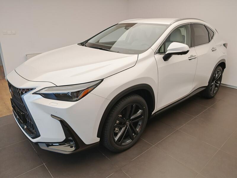 Lexus NX 450h+