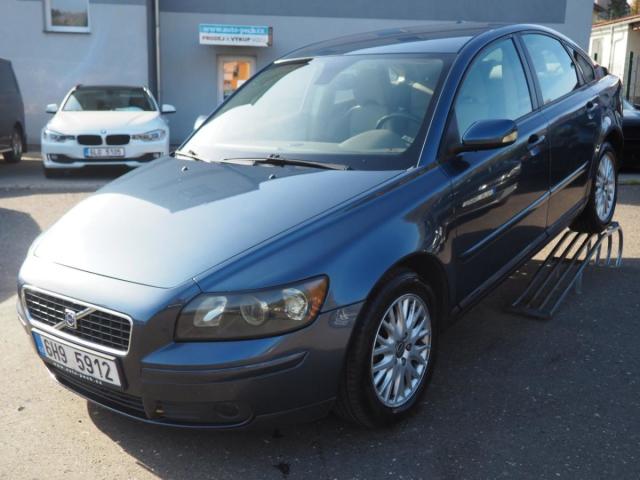 Volvo S40