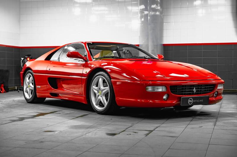 Ferrari F355