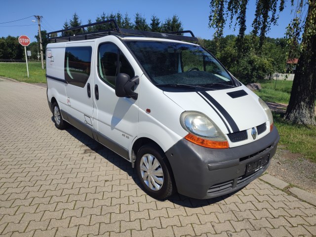 Renault Trafic 1.9 DCi long tažné zahrádka