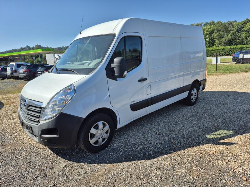Opel Movano
