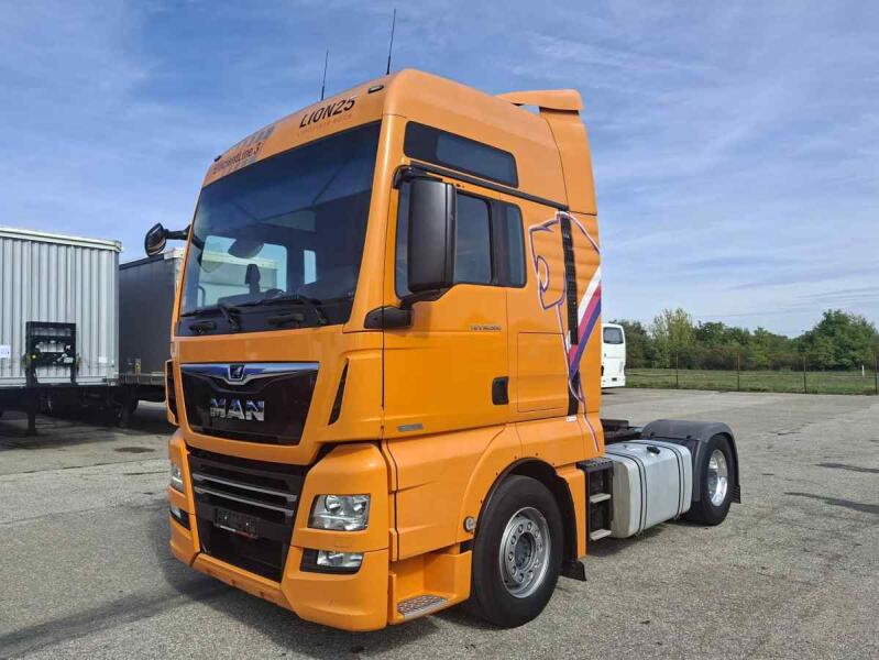 MAN TGX