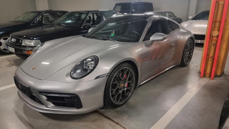 Porsche 911