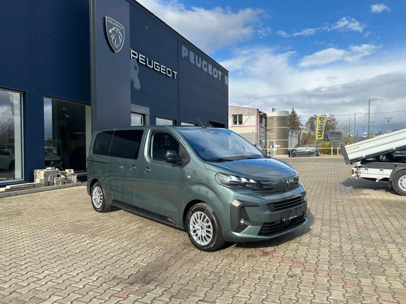 Peugeot Traveller