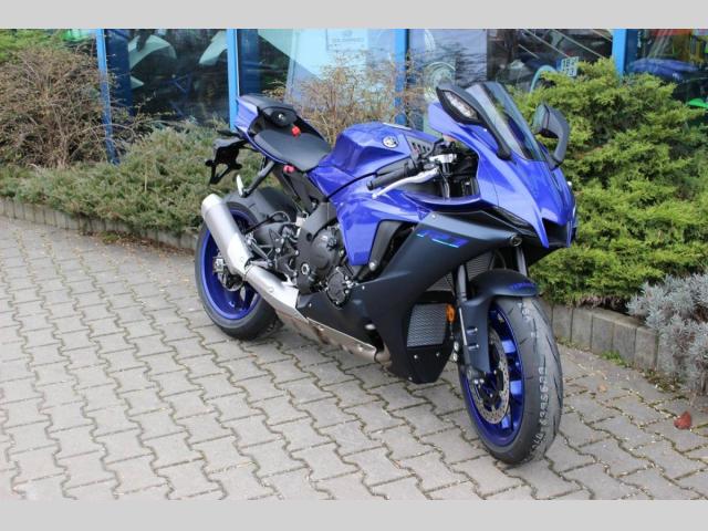 Yamaha YZF-R1