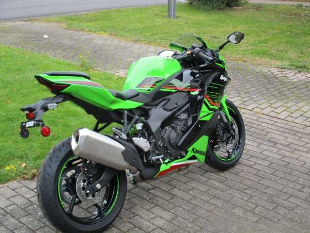 rr  Kawasaki Ninja ZX-RR model do sklejania Tamiya 14109