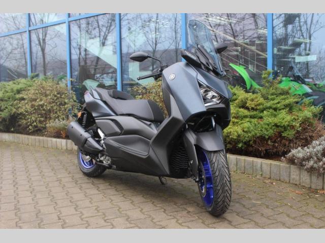 Yamaha X-Max 300