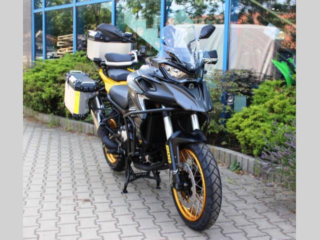 QJ Motor SRT 800 SX