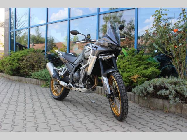 Andere