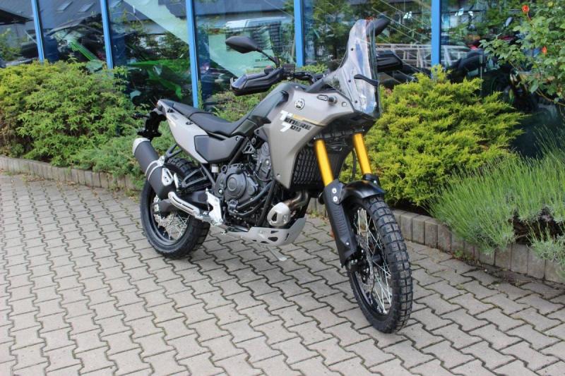Yamaha Tnr 700