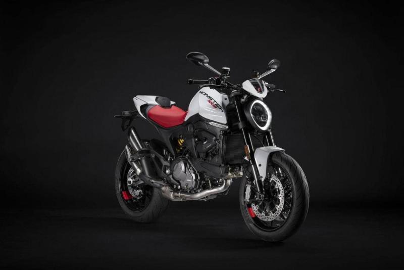 Ducati Monster 900