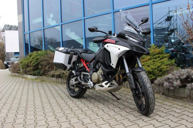 Ducati Multistrada V4 S