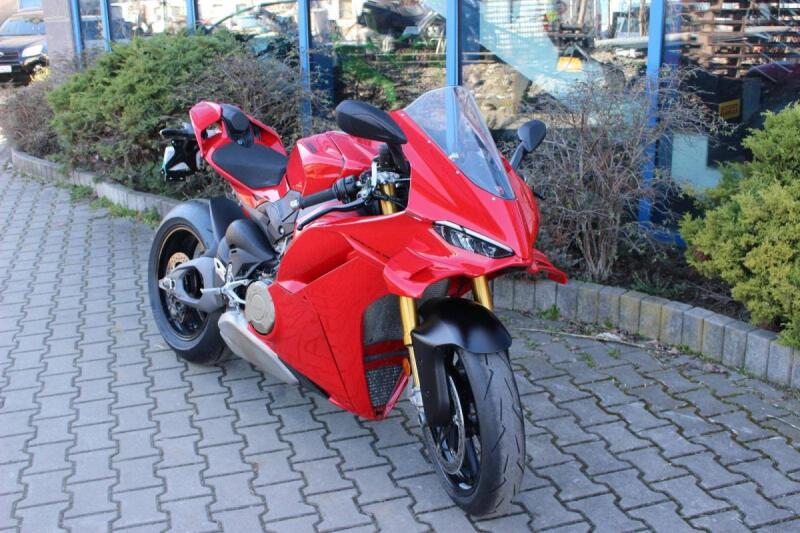 Ducati Panigale V4 S
