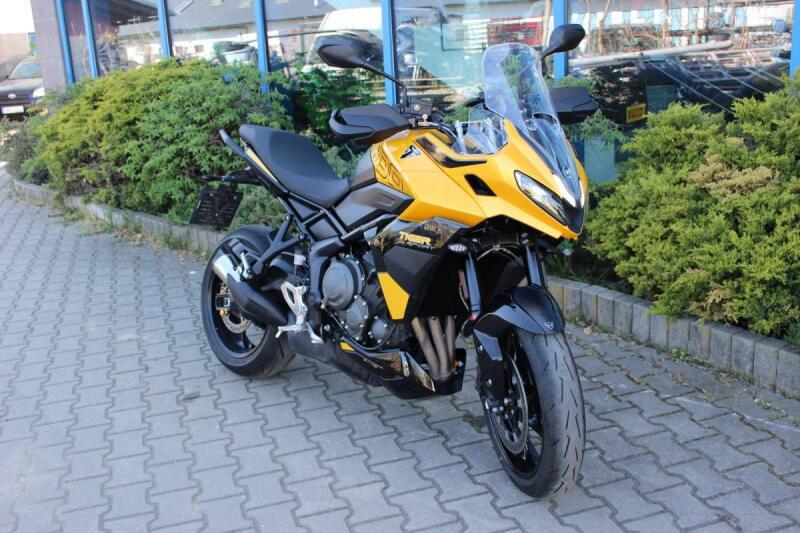 Triumph Tiger 800