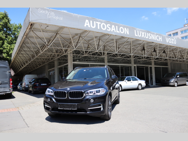 BMW X5 XDRIVE 30D F15 190kW ČR