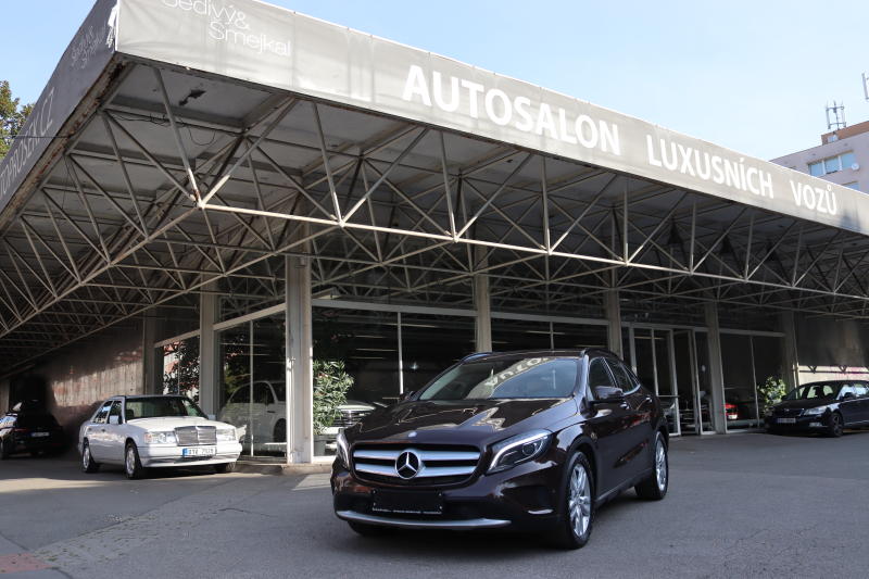 Mercedes-Benz GLA