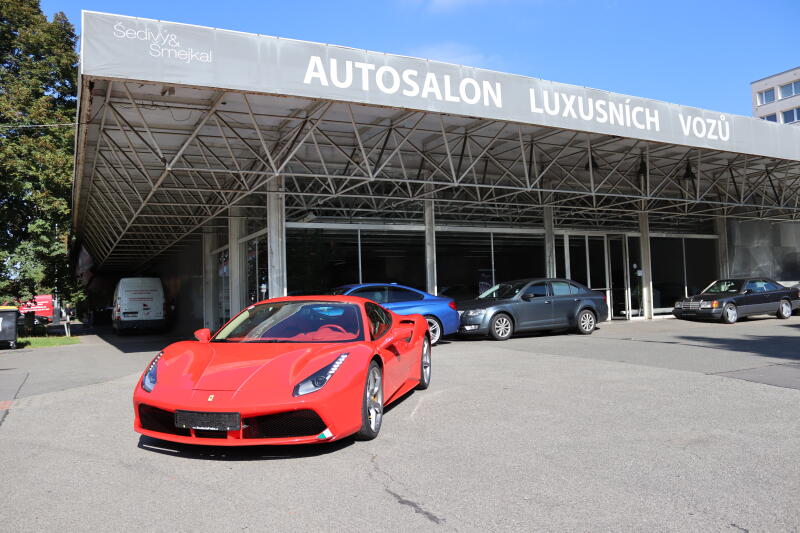 Ferrari 488