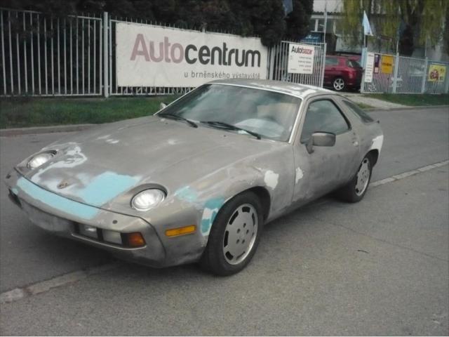 Porsche 928 4,7 MANUÁL