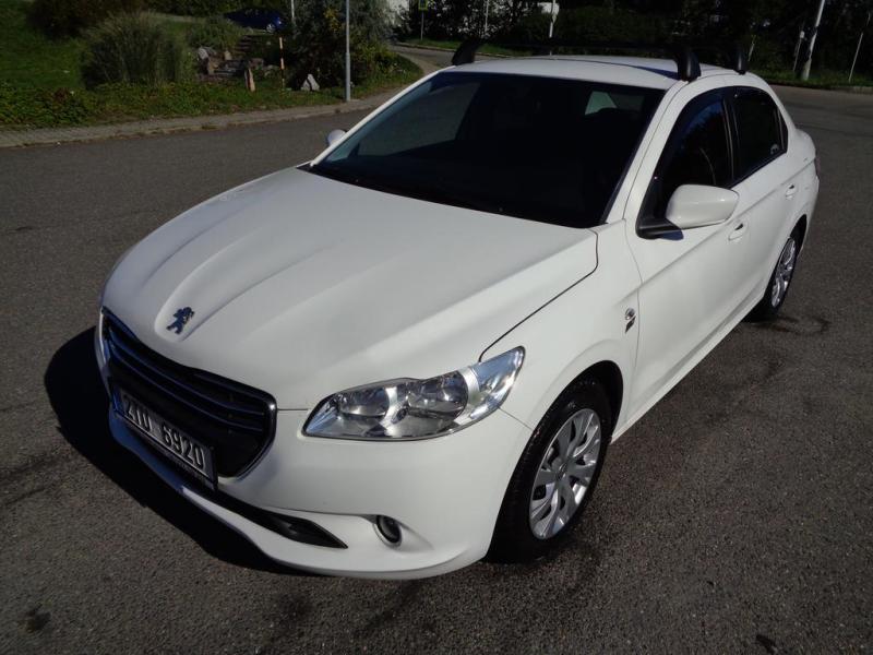 Peugeot 301