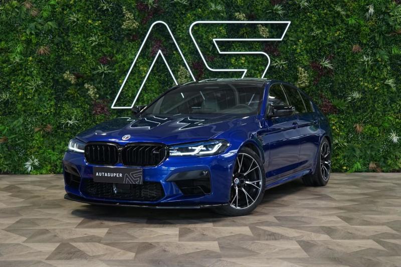 BMW M5
