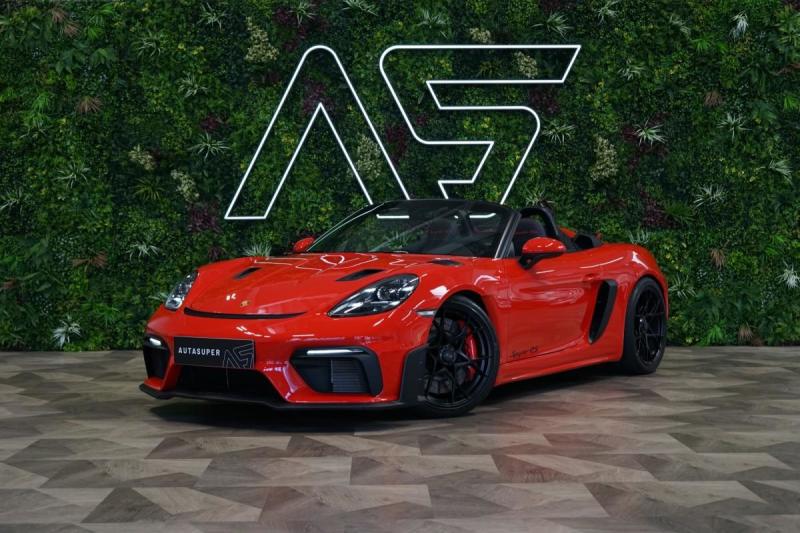 Porsche 718