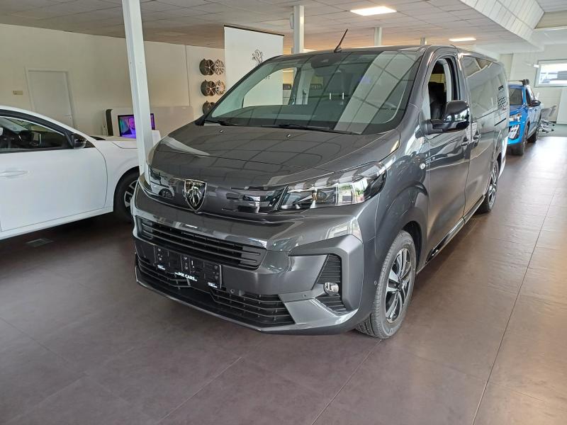 Peugeot Traveller