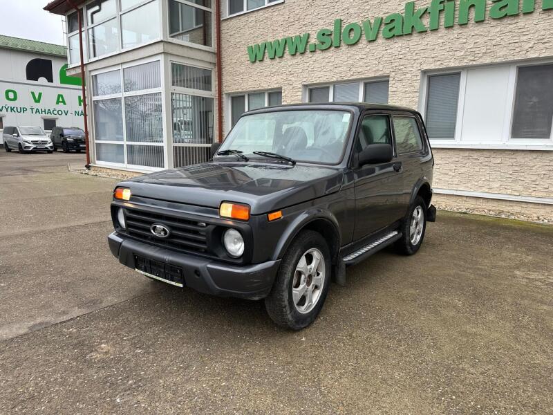 Lada Niva